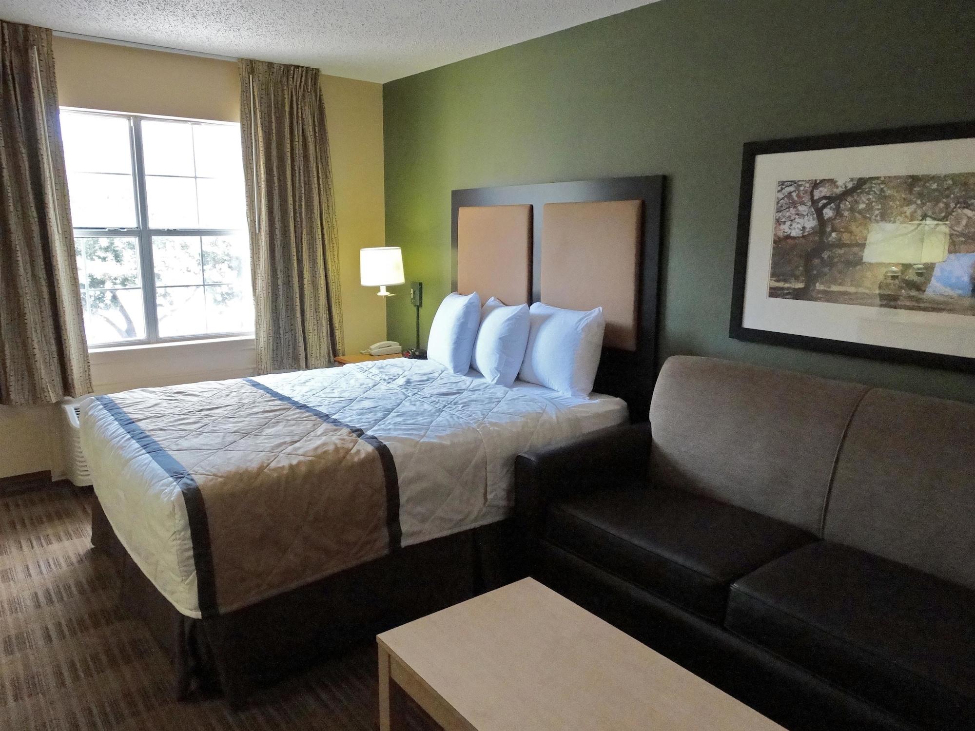 Hotel Extended America - Worth - Medical Center 2*